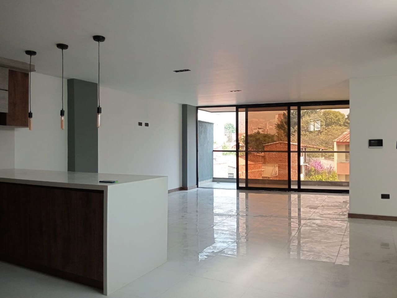 Apartamento en venta Antioquia Medellín Laureles 135 m2 Habitaciones 3 Baños 4 Garajes 2 Precio $1045000000