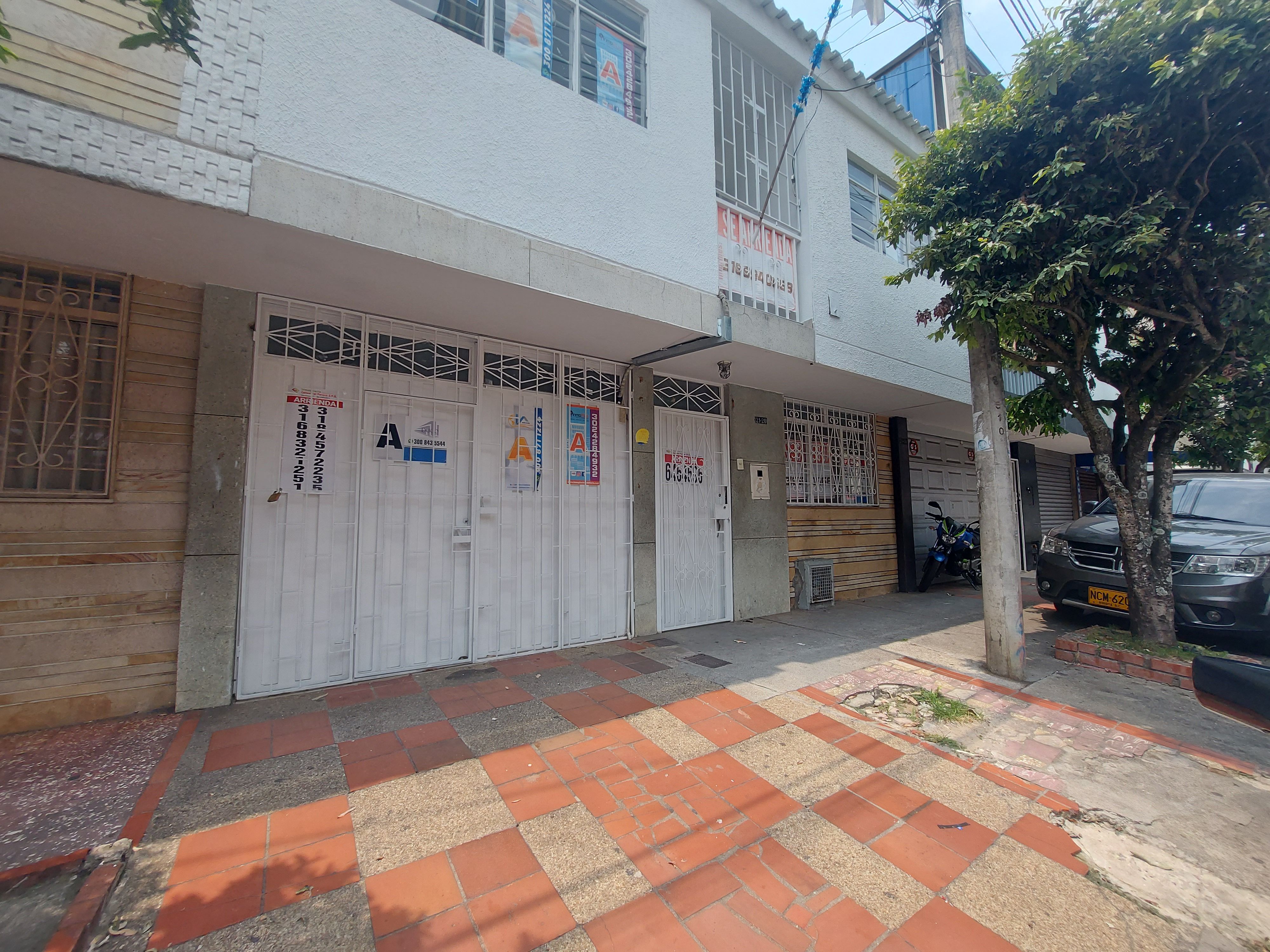 Casa en arriendo Santander Bucaramanga San Francisco 170 m2 Habitaciones 4 Baños 6 Garajes 2 Precio $4500000