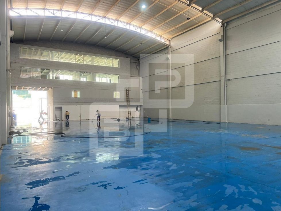 Bodega en arriendo Antioquia Girardota Girardota 1200 m2 Habitaciones 0 Baños 13 Garajes 7 Precio $30000000