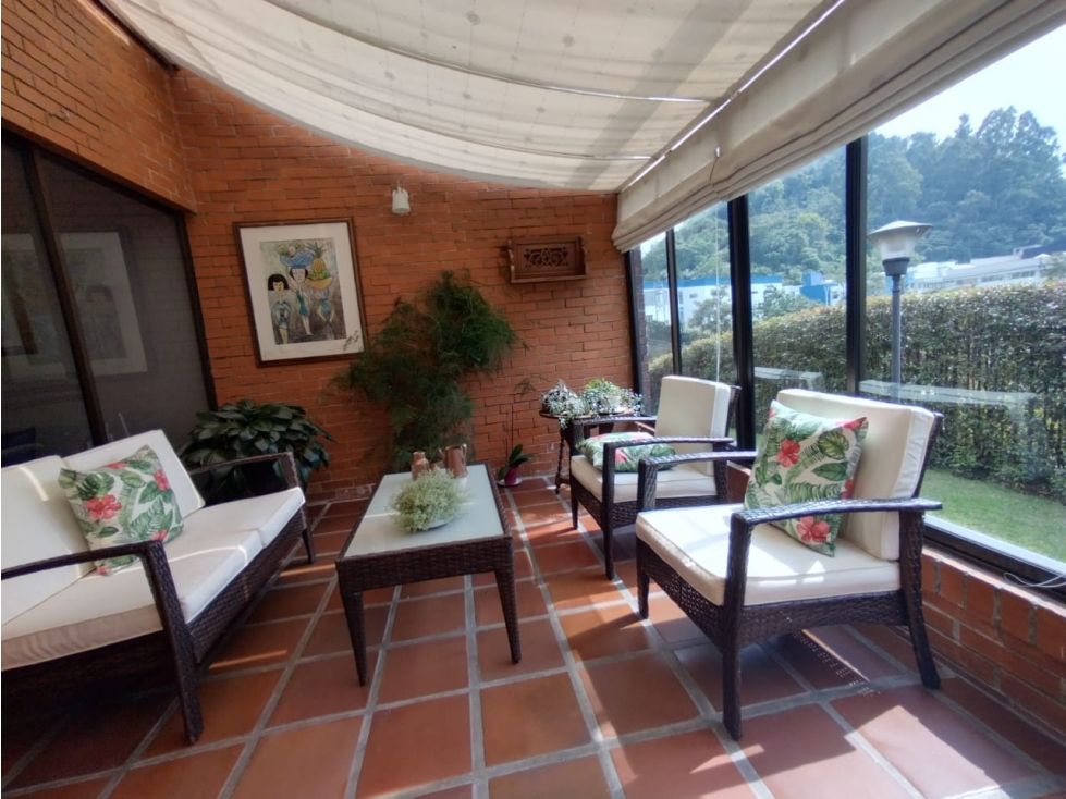 Casa en venta Caldas Manizales Palermo Bajo 210 m2 Habitaciones 4 Baños 4 Garajes 2 Precio $950000000