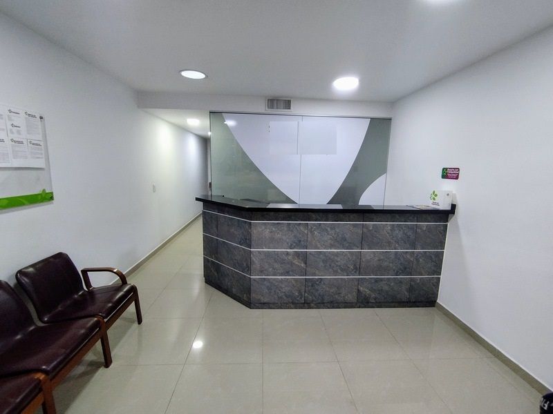Local en arriendo Antioquia Medellín Perpetuo Socorro 102 m2 Habitaciones 0 Baños 4 Garajes 1 Precio $8000000