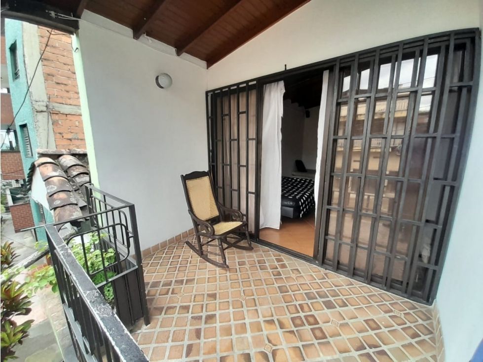 Casa en venta Antioquia Medellín San Miguel 175 m2 Habitaciones 5 Baños 3 Garajes 1 Precio $640000000
