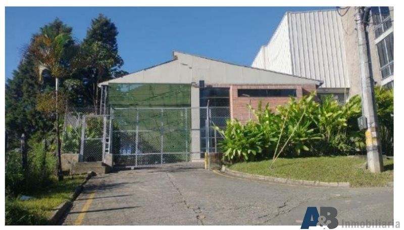 Bodega en venta Antioquia La Estrella Ancón San Martín 1446 m2 Habitaciones 0 Baños 4 Garajes 2 Precio $4600000000