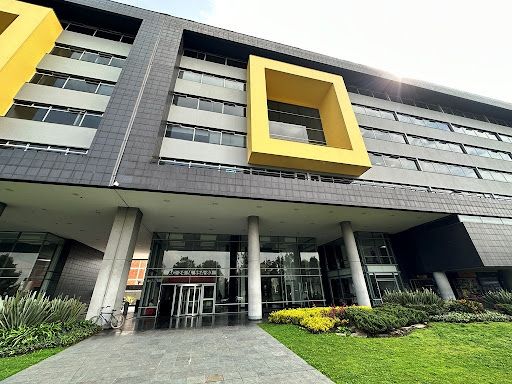 Oficina en arriendo Cundinamarca Bogotá Puerta De Teja 101 m2 Habitaciones 0 Baños 0 Garajes 3 Precio $6000000