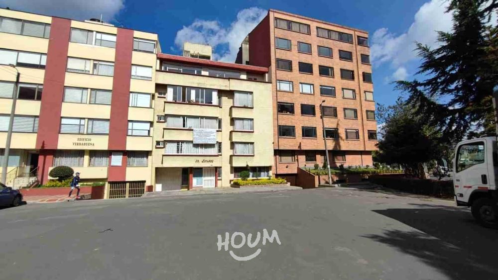 Apartamento en venta Cundinamarca Bogotá La Esmeralda 260 m2 Habitaciones 5 Baños 4 Garajes 1 Precio $990000000