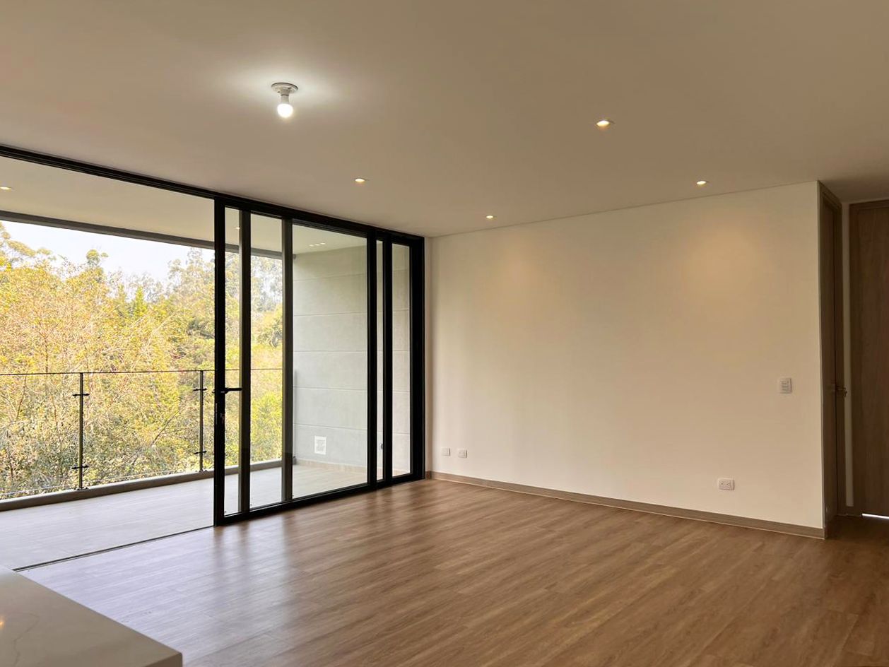 Apartamento en arriendo Antioquia Rionegro Belchite 105 m2 Habitaciones 2 Baños 4 Garajes 3 Precio $5700000