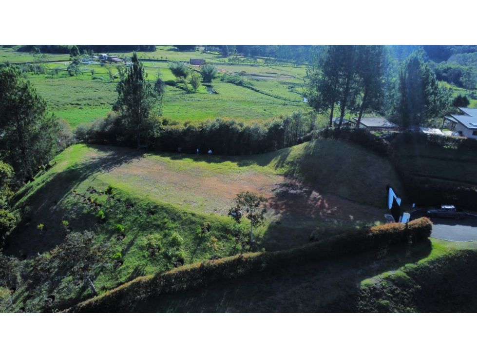 Lote en venta Antioquia El Carmen De Viboral El Carmen De Viboral 4052 m2 Habitaciones 0 Baños 10 Garajes 1 Precio $890000000