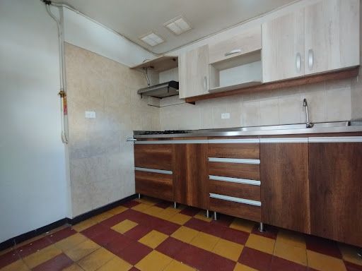 Casa en arriendo Antioquia Medellín Caicedo 170 m2 Habitaciones 4 Baños 0 Garajes 1 Precio $2500000