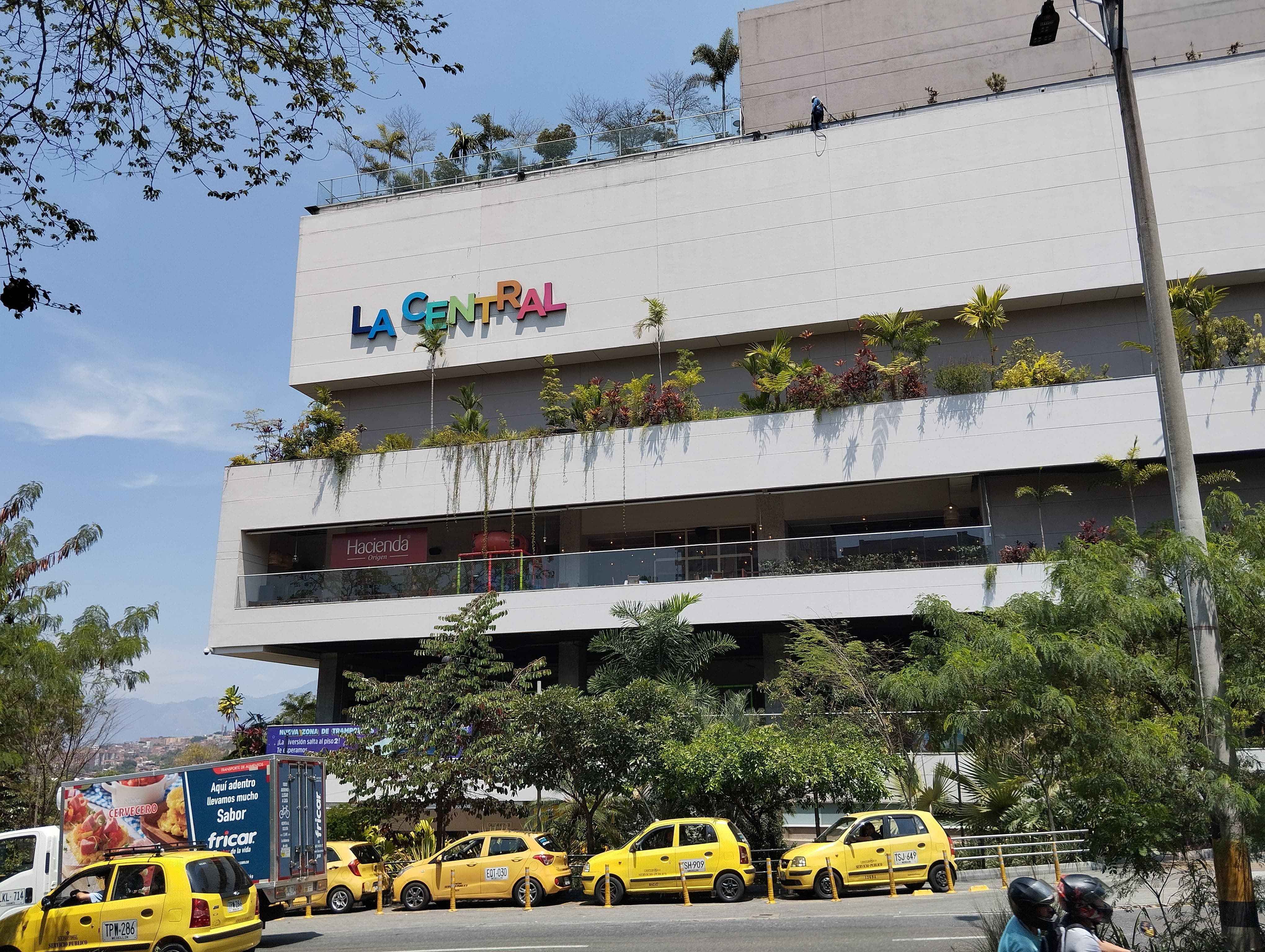 Local en arriendo Antioquia Medellín Boston 78 m2 Habitaciones 0 Baños 0 Garajes 0 Precio $10342000