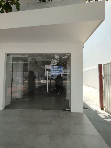Local en arriendo Bolívar Cartagena Boca Grande 30 m2 Habitaciones 0 Baños 0 Garajes 1 Precio $7000000