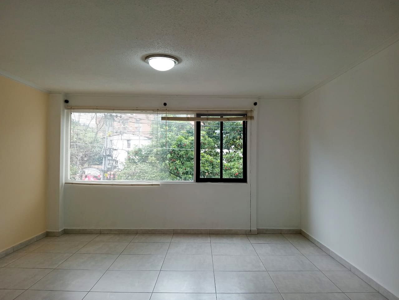 Apartamento en arriendo Antioquia Medellín Los Conquistadores 97 m2 Habitaciones 3 Baños 2 Garajes 2 Precio $3350000
