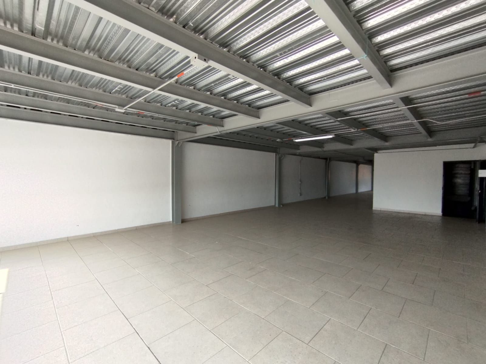 Local en arriendo Antioquia Bello Andalucía 190 m2 Habitaciones 0 Baños 0 Garajes 0 Precio $4500000