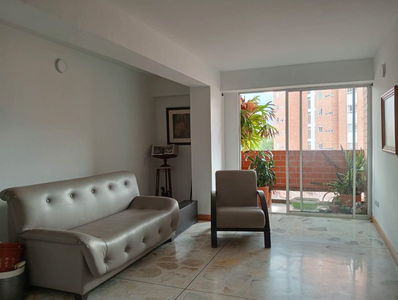 Apartamento en venta Antioquia Medellín Urbanizacion Los Laureles 160 m2 Habitaciones 3 Baños 4 Garajes 3 Precio $660000000