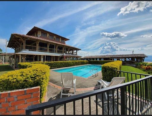 Finca en venta Caldas Manizales Otros 807 m2 Habitaciones 5 Baños 6 Garajes 4 Precio $1190000000