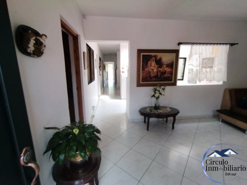 Casa en venta Antioquia Itagüí San Francisco 220 m2 Habitaciones 7 Baños 2 Garajes 1 Precio $430000000