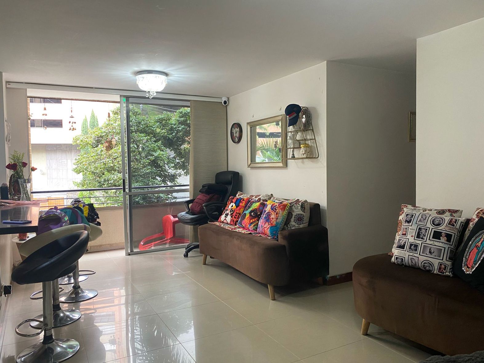Apartamento en arriendo Antioquia Envigado Loma Del Atravesado 76 m2 Habitaciones 3 Baños 2 Garajes 2 Precio $3350000