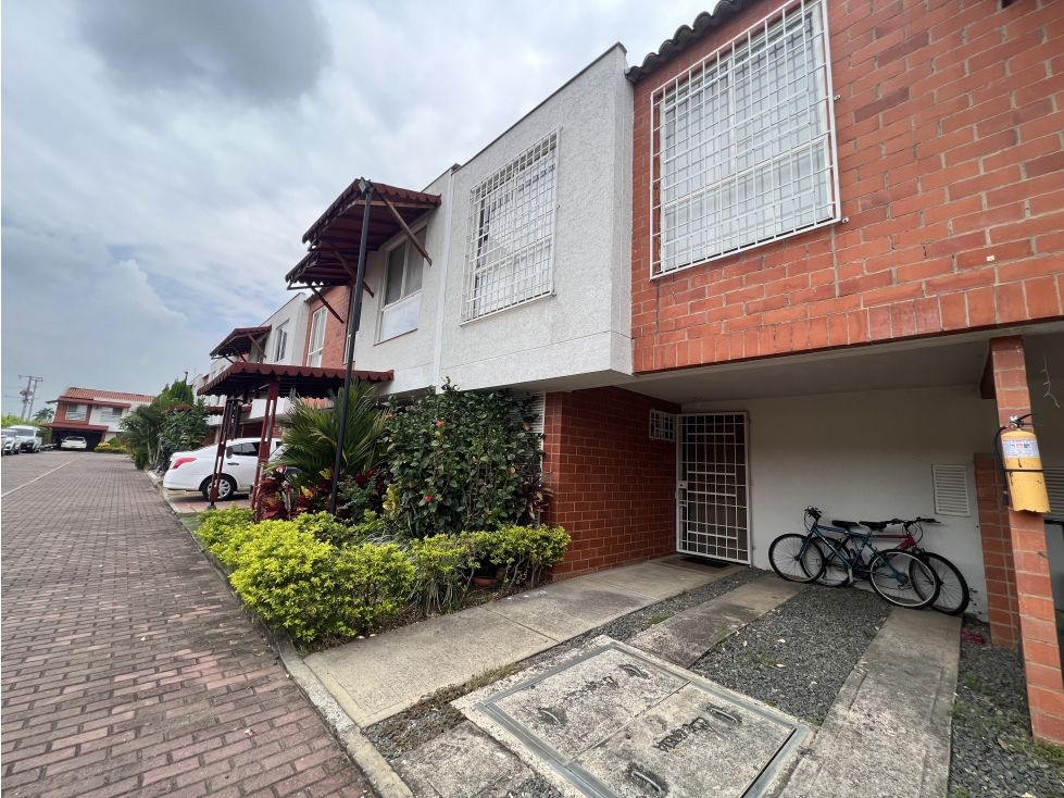 Casa en venta Valle Del Cauca Jamundí Alfaguara 87 m2 Habitaciones 3 Baños 2 Garajes 2 Precio $300000000