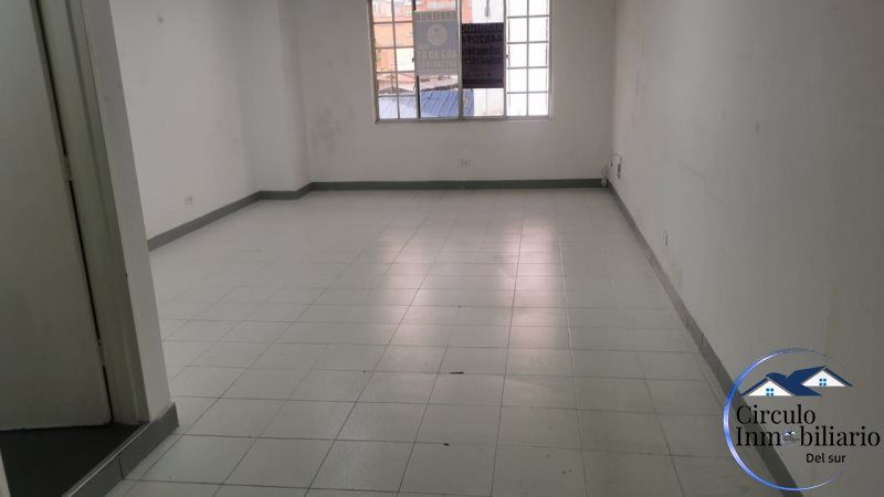 Oficina en arriendo Antioquia Envigado El Dorado 22 m2 Habitaciones 0 Baños 0 Garajes 1 Precio $1300000