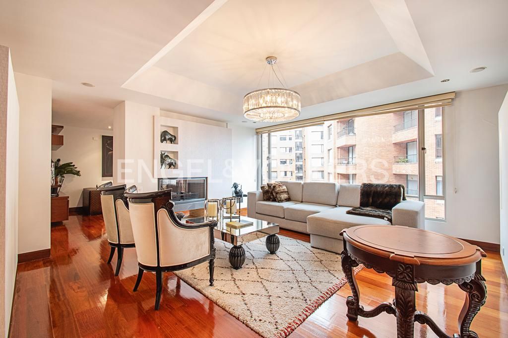Apartamento en venta Cundinamarca Bogotá Multicentro 268 m2 Habitaciones 4 Baños 8 Garajes 4 Precio $2300000000