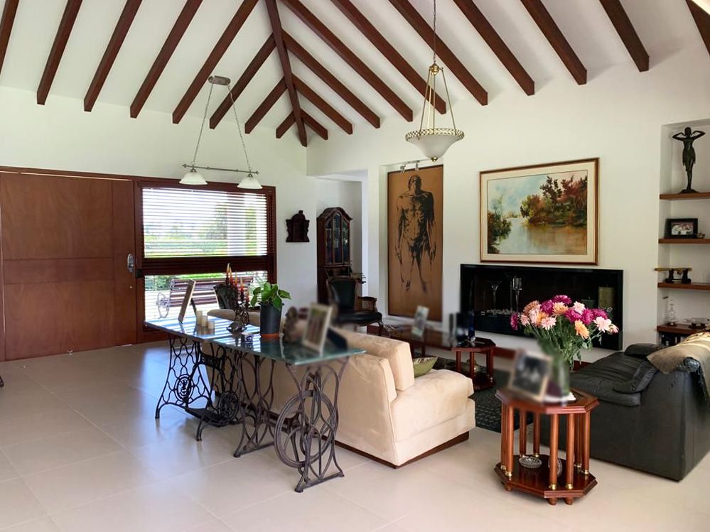 Casa en arriendo Antioquia Rionegro Rionegro 386 m2 Habitaciones 3 Baños 6 Garajes 3 Precio $24000000