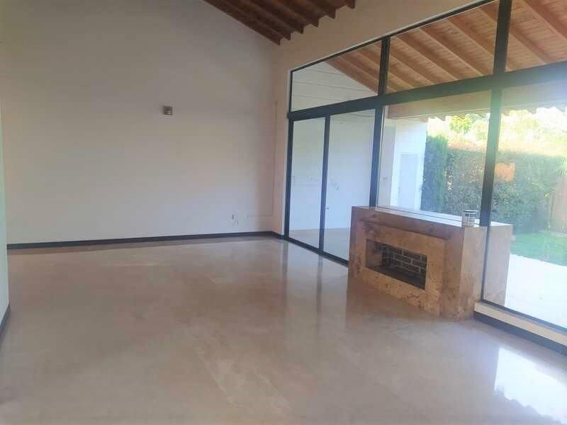 Casa en arriendo Antioquia El Retiro Messina Recinto Campestre 200 m2 Habitaciones 3 Baños 2 Garajes 3 Precio $7500000