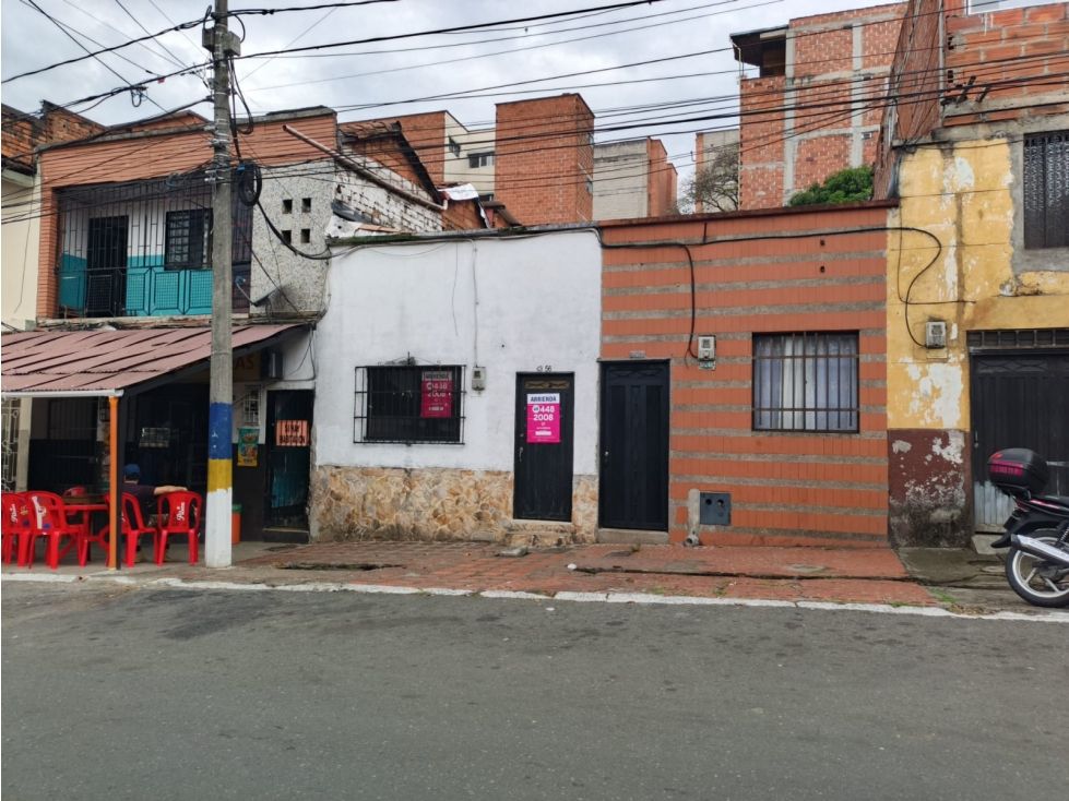 Casa en arriendo Antioquia Medellín San Miguel 80 m2 Habitaciones 2 Baños 1 Garajes 0 Precio $1500000