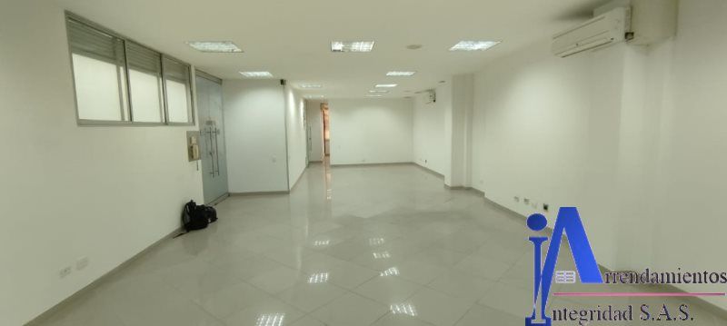 Bodega en arriendo Antioquia Medellín Guayabal 90 m2 Habitaciones 0 Baños 2 Garajes 0 Precio $4500000