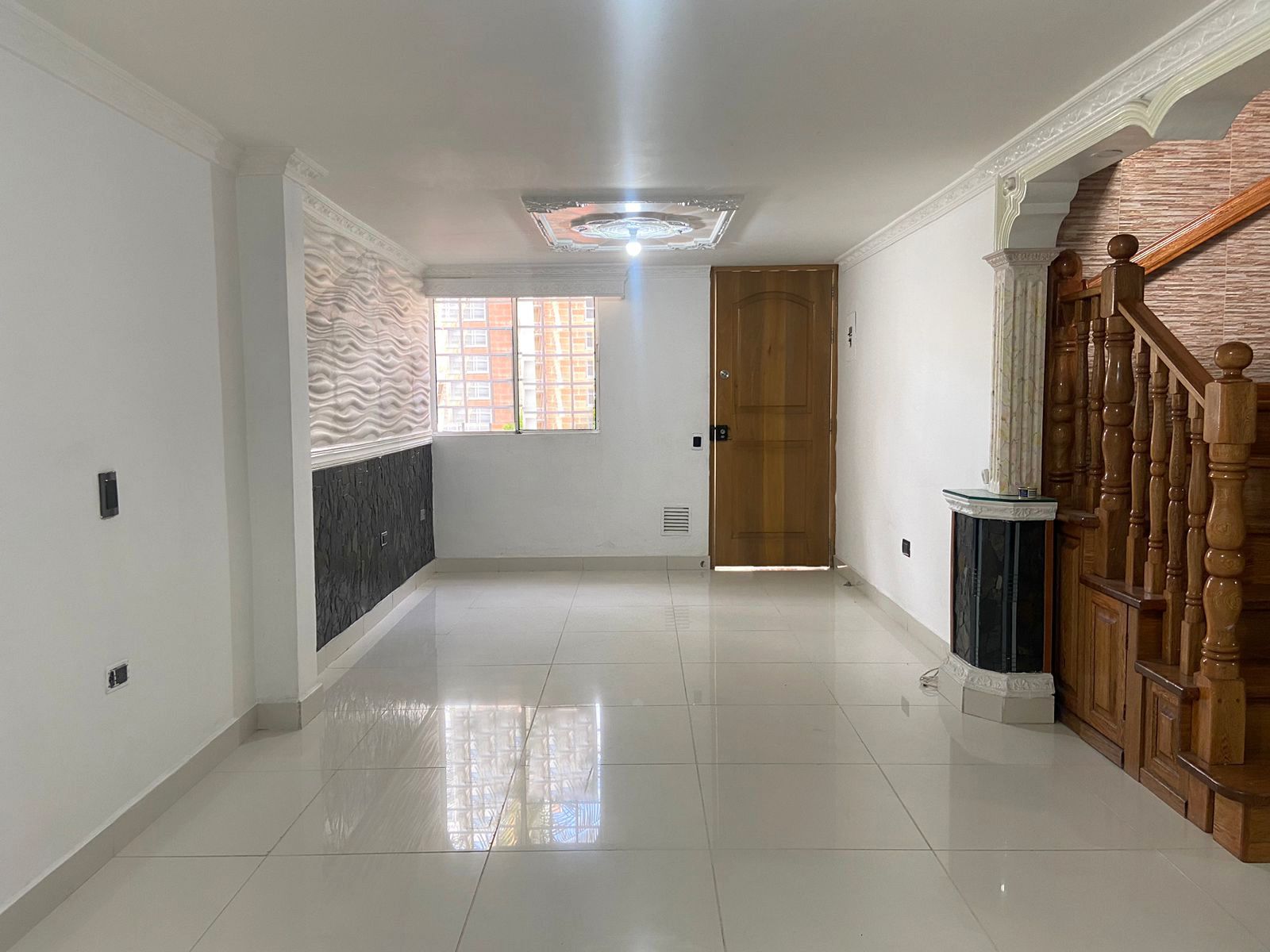 Casa en venta Antioquia Sabaneta Holanda 70 m2 Habitaciones 3 Baños 2 Garajes 2 Precio $435000000