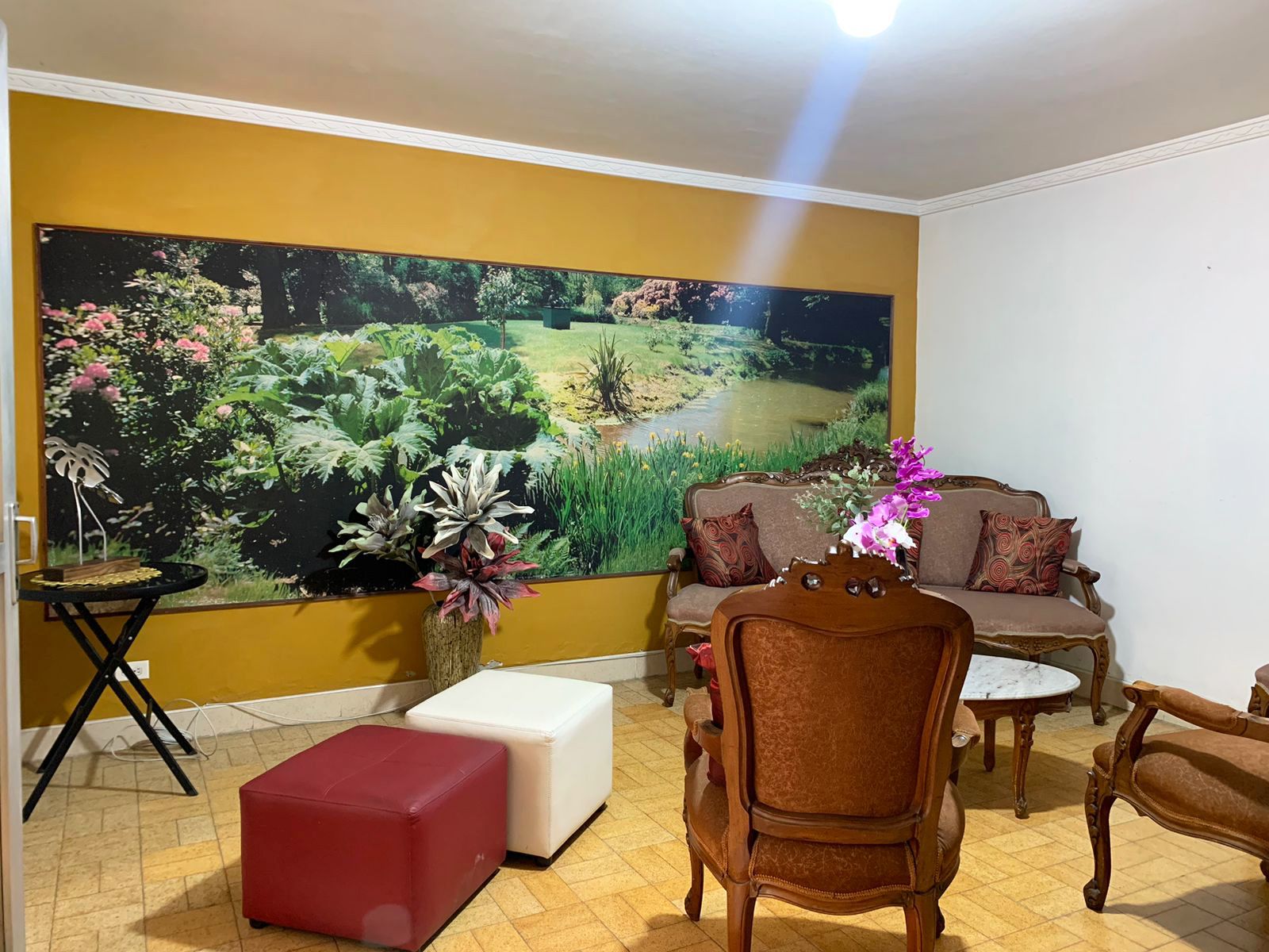 Oficina en arriendo o venta Antioquia Envigado El Portal 251 m2 Habitaciones 0 Baños 6 Garajes 3 Precio venta $2550000000 Precio arriendo $15000000