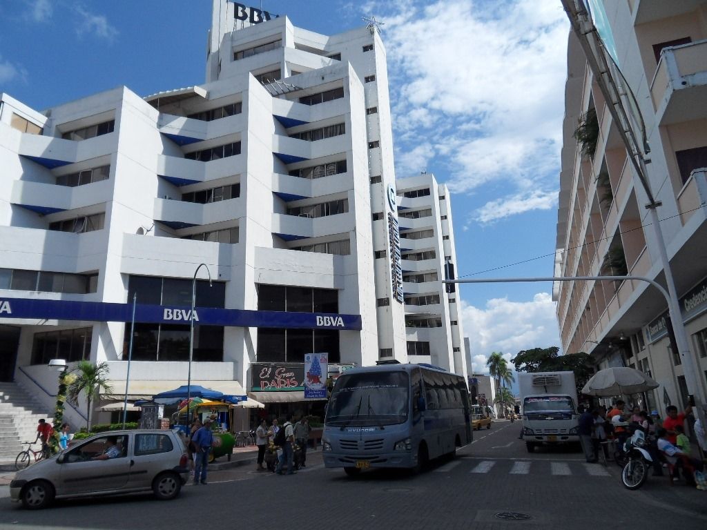 Oficina en venta Huila Neiva Centro 17 m2 Habitaciones 0 Baños 10 Garajes 1 Precio $60000000