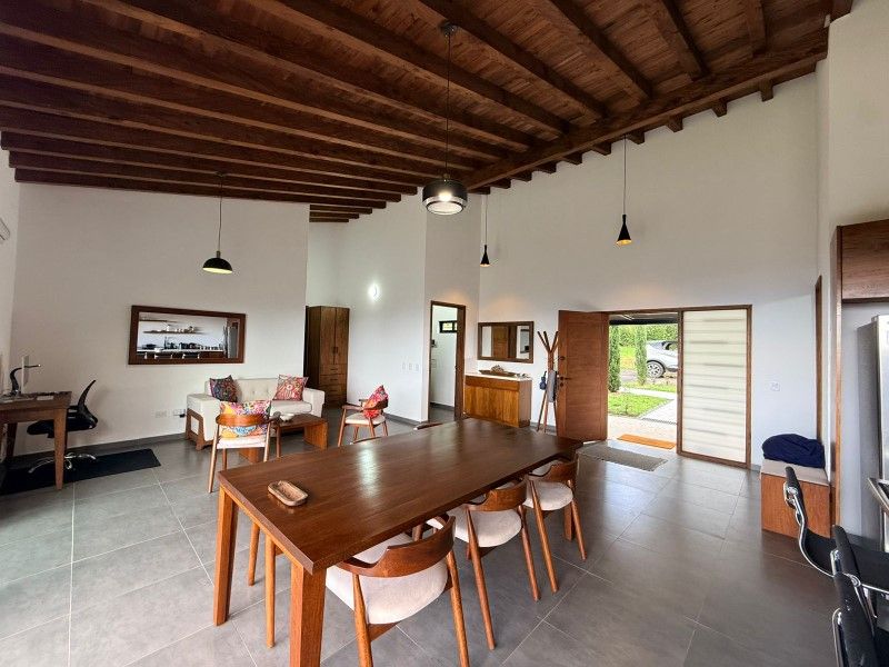 Finca en venta Antioquia La Ceja Ofir 180 m2 Habitaciones 3 Baños 3 Garajes 2 Precio $1570000000