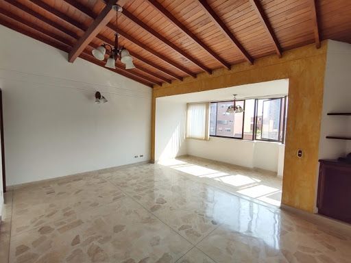 Apartamento en venta Antioquia Medellín Las Acacias 175 m2 Habitaciones 4 Baños 6 Garajes 3 Precio $780000000