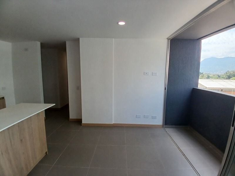 Apartamento en arriendo Antioquia Medellín Shellmar 68 m2 Habitaciones 3 Baños 2 Garajes 2 Precio $3500000