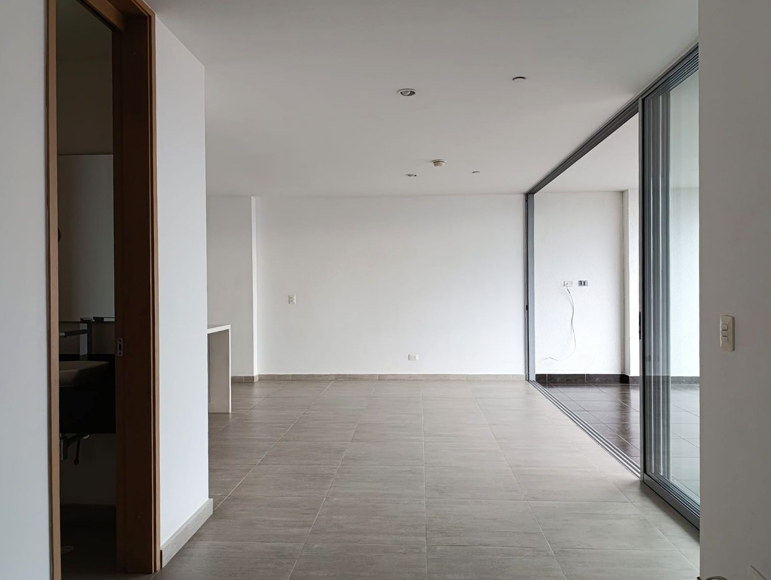 Apartamento en arriendo Antioquia Medellín El Tesoro 100 m2 Habitaciones 2 Baños 4 Garajes 3 Precio $5800000