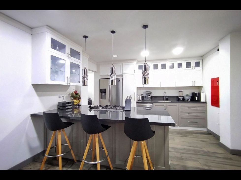 Casa Campestre en venta Quindío Armenia Armenia 400 m2 Habitaciones 4 Baños 5 Garajes 4 Precio $970000000