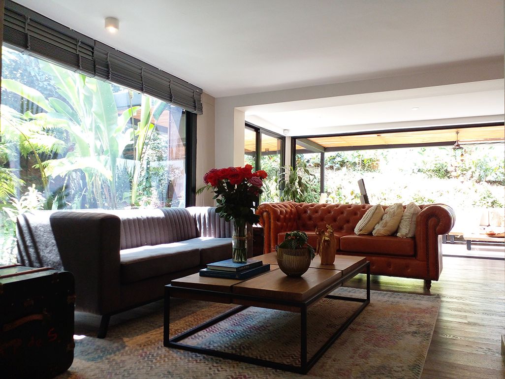 Casa en arriendo Antioquia Medellín San Lucas 280 m2 Habitaciones 3 Baños 6 Garajes 5 Precio $19800000