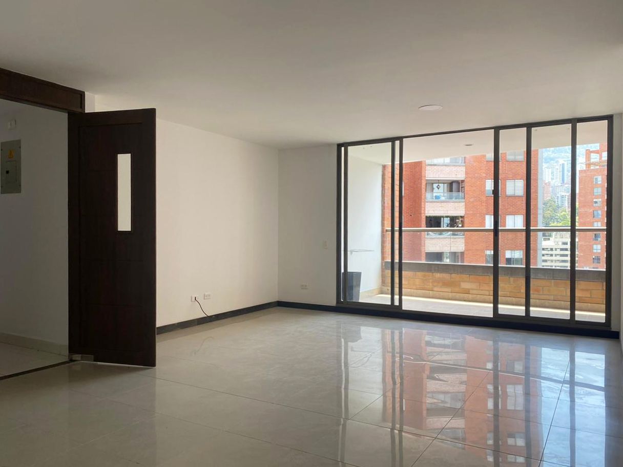 Apartamento en arriendo Antioquia Medellín Santa Maria De Los Angeles 108 m2 Habitaciones 3 Baños 2 Garajes 3 Precio $5100000