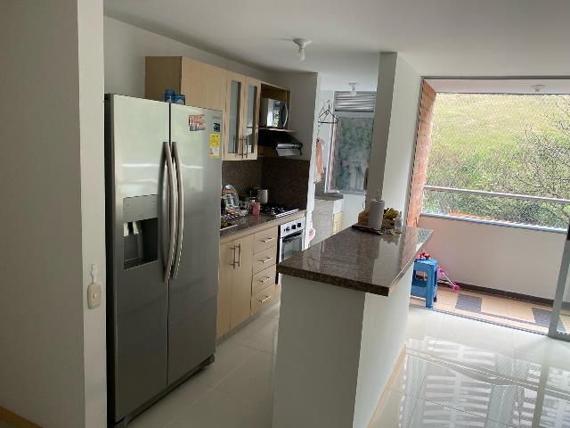 Apartamento en venta Antioquia Medellín El Poblado 75 m2 Habitaciones 3 Baños 2 Garajes 2 Precio $560000000