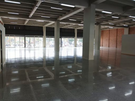 Local en arriendo Antioquia Medellín Shellmar 924 m2 Habitaciones 0 Baños 8 Garajes 0 Precio $75346520