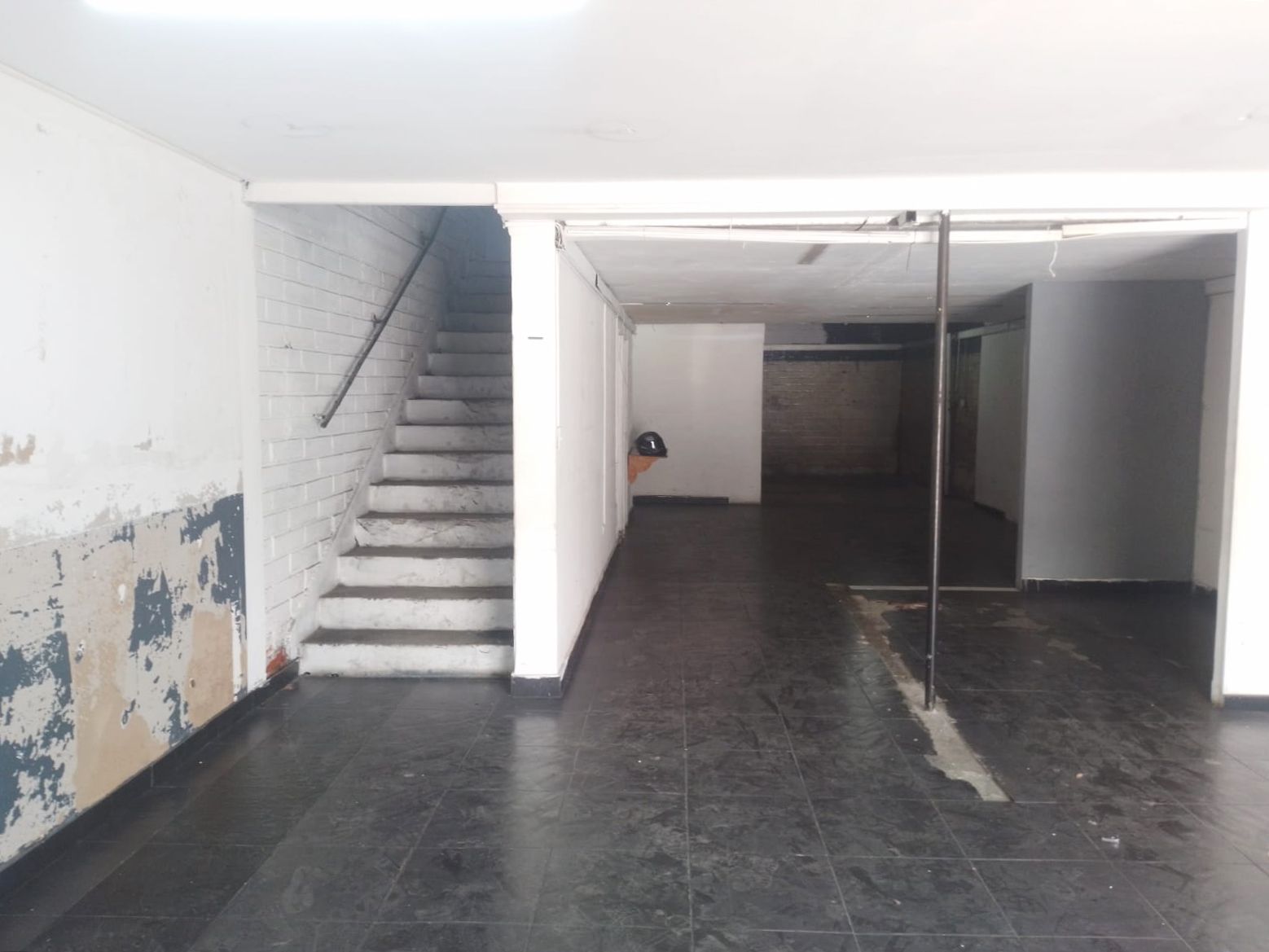 Bodega en arriendo Antioquia Medellín Medellín 240 m2 Habitaciones 0 Baños 2 Garajes 1 Precio $9000000