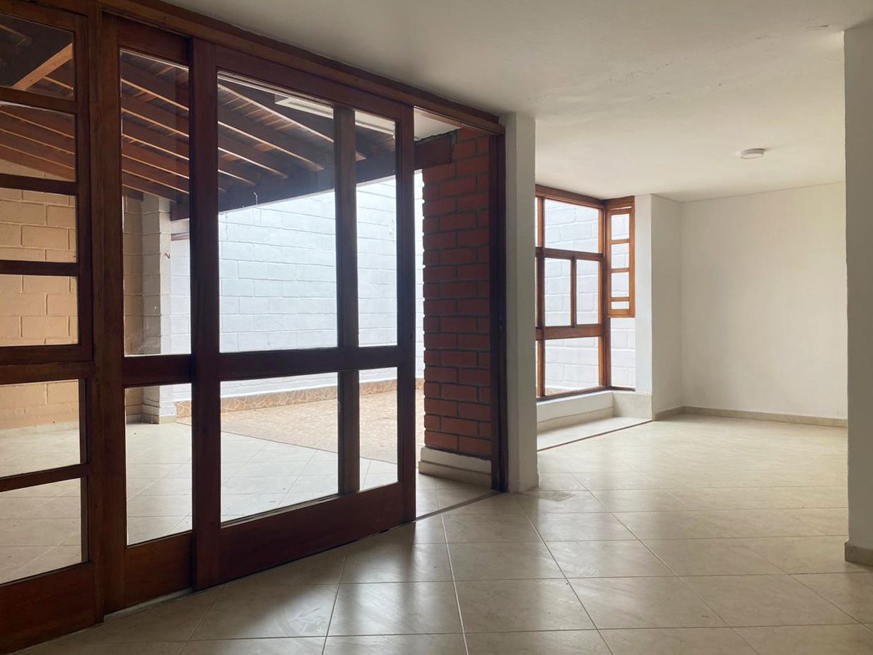 Casa en arriendo Antioquia Envigado El Chocho 134 m2 Habitaciones 4 Baños 4 Garajes 3 Precio $5150000