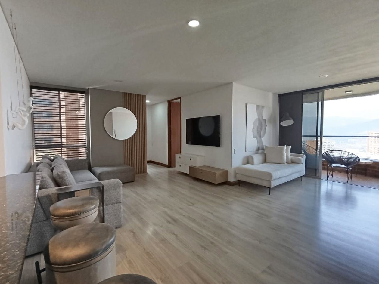 Apartamento en arriendo Antioquia Medellín Los Balsos No1 93 m2 Habitaciones 2 Baños 2 Garajes 3 Precio $5700000