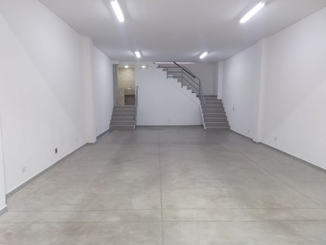 Bodega en arriendo Antioquia Medellín Perpetuo Socorro 280 m2 Habitaciones 0 Baños 4 Garajes 3 Precio $11000000