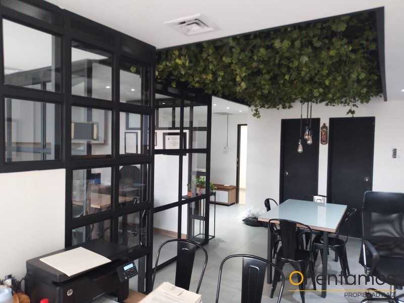 Oficina en venta Antioquia Medellín Perpetuo Socorro 49 m2 Habitaciones 0 Baños 1 Garajes 0 Precio $390000000