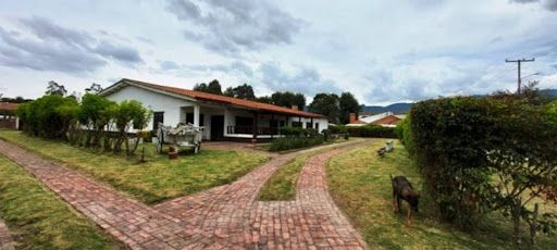 Casa en venta Cundinamarca Tabio Tabio 630 m2 Habitaciones 9 Baños 8 Garajes 12 Precio $1650000000