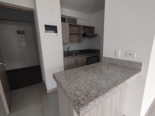 Apartamento en arriendo Antioquia Medellín Santa Rosa De Lima 80 m2 Habitaciones 3 Baños 2 Garajes 2 Precio $2600000