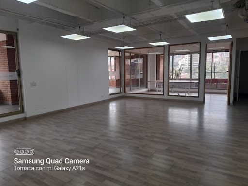 Oficina en arriendo Cundinamarca Bogotá La Porciuncula 404 m2 Habitaciones 0 Baños 6 Garajes 0 Precio $26066000