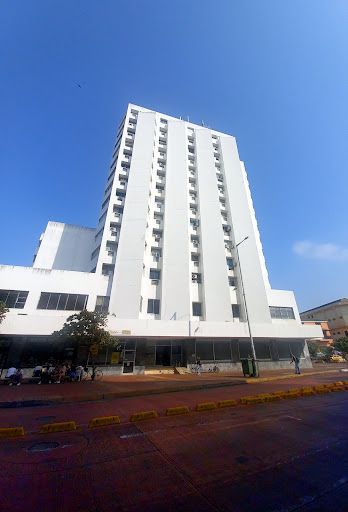 Oficina en arriendo Bolívar Cartagena Br San Pedro 69 m2 Habitaciones 0 Baños 2 Garajes 1 Precio $3400000