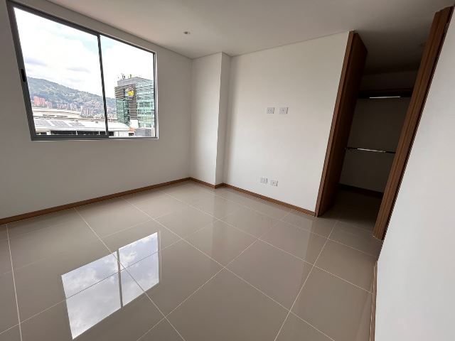 Apartamento en venta Antioquia Envigado El Portal 159 m2 Habitaciones 3 Baños 6 Garajes 2 Precio $1305440000