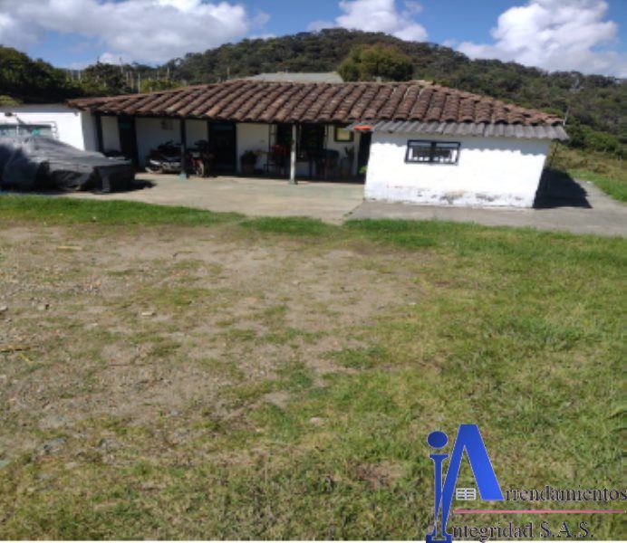 Lote en venta Antioquia El Carmen De Viboral El Centro 100 m2 Habitaciones 0 Baños 0 Garajes 0 Precio $10000000000